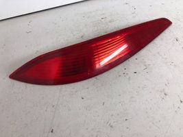 Opel Astra H Lampy tylnej klapy bagażnika 13262043