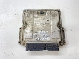 Chrysler Voyager Calculateur moteur ECU P04727770AD