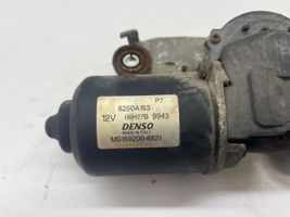 Mitsubishi Colt Tringlerie et moteur d'essuie-glace avant 8250A153