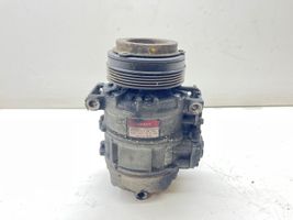 BMW 5 E39 Ilmastointilaitteen kompressorin pumppu (A/C) 447220