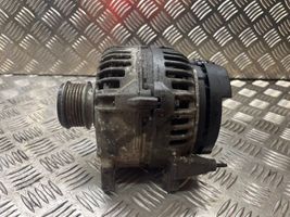 Volkswagen Touran I Generatore/alternatore 