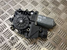 Audi A8 S8 D2 4D Moteur de lève-vitre de porte avant 0536001401