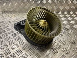 Volvo S70  V70  V70 XC Heater fan/blower 6820812