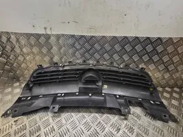 Opel Zafira B Grille calandre supérieure de pare-chocs avant 13136136