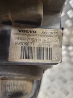 Volvo V70 Headlight/headlamp 8662922