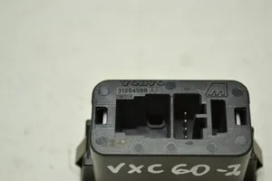 Volvo XC60 Schalter Drucktaster el. Heckklappe Kofferraumdeckel 31264960AA