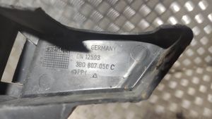 Volkswagen PASSAT B5 Support de montage de pare-chocs avant 3B0807050C