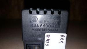 Jaguar XK8 - XKR Interior lighting relay LJA6490AC