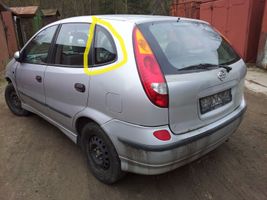 Nissan Almera Tino Takasivuikkuna/-lasi 