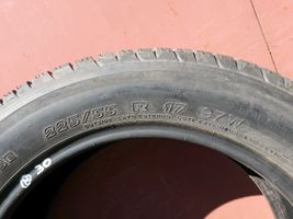 Citroen C6 R17 summer tire 22555R17