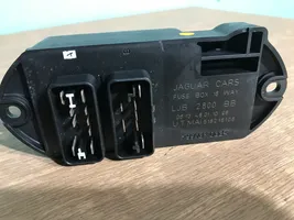 Jaguar XK8 - XKR Fuse module LJB2800BB