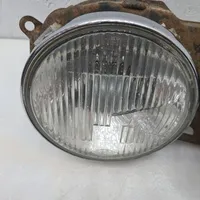 BMW 5 E28 Lampa przednia 24455R20