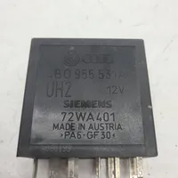 Audi A4 S4 B5 8D Moduł / Przekaźnik wycieraczek 4B0955531A