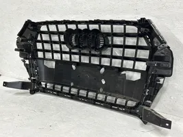 Audi Q3 8U Grille calandre supérieure de pare-chocs avant 8U0853653M