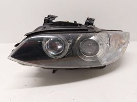 BMW 3 E90 E91 Lampa przednia 0301230671