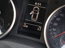 Volkswagen Golf VI Aktiivihiilisuodattimen polttoainehöyrysäiliö 1K0201813