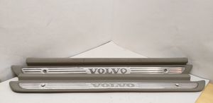 Volvo S40 Copertura del rivestimento del sottoporta anteriore 0230818426