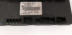 Mercedes-Benz C AMG W202 Fuse box set 2095450101