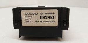 Volvo V70 Sulakemoduuli 08696040