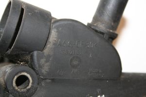 Volkswagen Bora Termostat / Obudowa termostatu 038121133