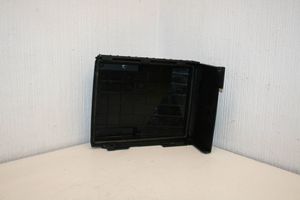 Volkswagen Caddy Fuse box cover 1K0937132F