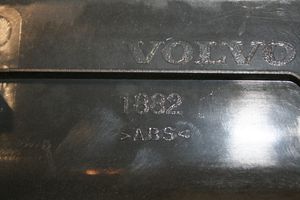 Volvo S80 Copertura del rivestimento del sottoporta anteriore 1882