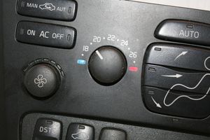 Volvo S60 Centralina del climatizzatore 8691876