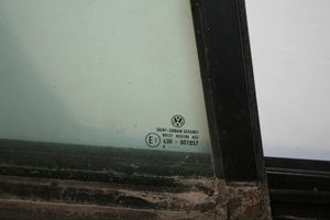 Volkswagen Golf V Drzwi tylne 1K6833312