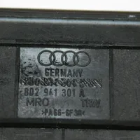 Audi A4 S4 B5 8D Przycisk / Pokrętło regulacji świateł 8D2941301A