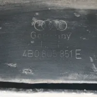 Audi A6 S6 C5 4B Apatinė dalis radiatorių panelės (televizoriaus) 4B0805851E