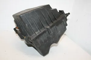 Opel Corsa D Scatola del filtro dell’aria 13241653