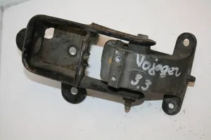 Chrysler Grand Voyager IV Engine mounting bracket 04861433ad