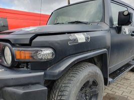 Toyota FJ cruiser Spārns 