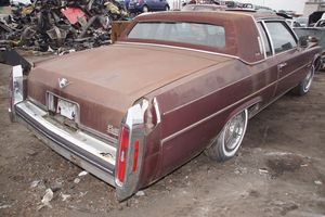 Cadillac DeVille Pare-choc avant 1983 COUPE