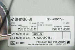 Daihatsu Materia Radion/GPS-laitteen pääyksikön kehys 86180-B1080-B0