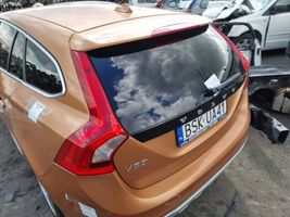 Volvo V60 Tylna klapa bagażnika VOLVO V60 KLAPA 704