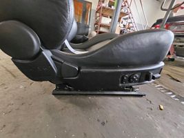 Opel Astra G Etumatkustajan istuin RECARO