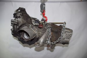 Audi A4 S4 B5 8D Mechaninė 6 pavarų dėžė DQS