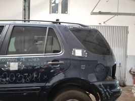 Mercedes-Benz ML W163 Takakulmapaneeli LEWA TYŁ. LT