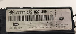 Audi A8 S8 D3 4E Module de contrôle carrosserie centrale 