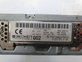 Mercedes-Benz S W220 Lecteur de carte A2208701789