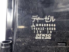 Mitsubishi Pajero Panel klimatyzacji / Ogrzewania MR500646