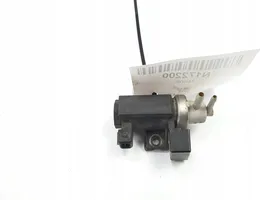 Opel Corsa D Valve vacuum 55558101