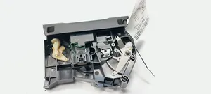 Toyota Carina T190 Console centrale, commande chauffage/clim 