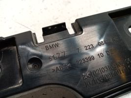 BMW 6 F12 F13 Ślizg listwy progowej 7223084