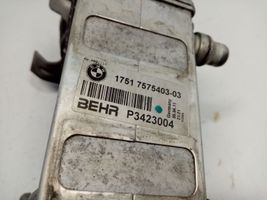 BMW X5 E70 Välijäähdyttimen jäähdytin 17517575403