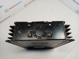 BMW 7 E38 Amplificateur de son 65128362175