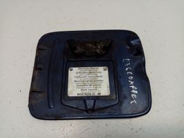 BMW 3 E36 Bouchon, volet de trappe de réservoir à carburant 51178202516