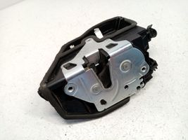 BMW X3 F25 Serrure de porte avant 7318421