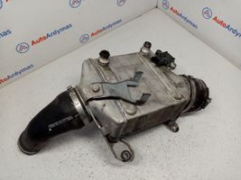 BMW 5 F10 F11 Välijäähdyttimen jäähdytin 13717575405